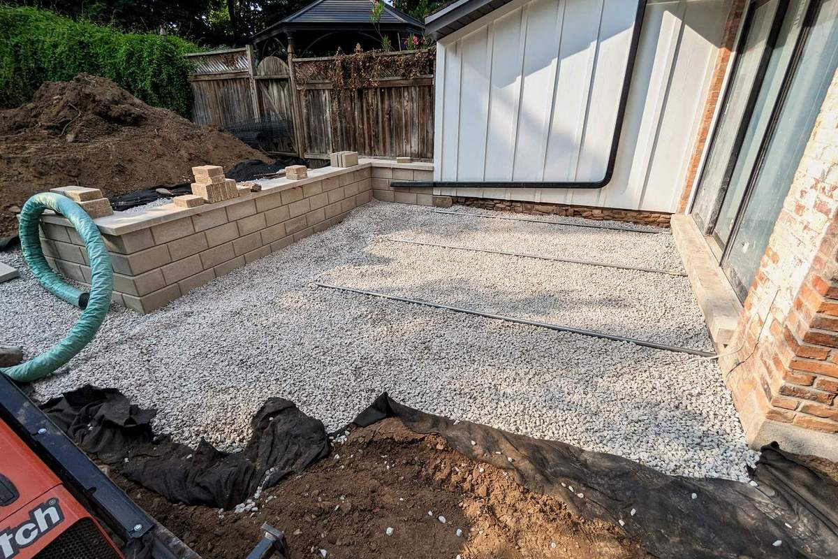 Century Home Landscape: Base & Wall