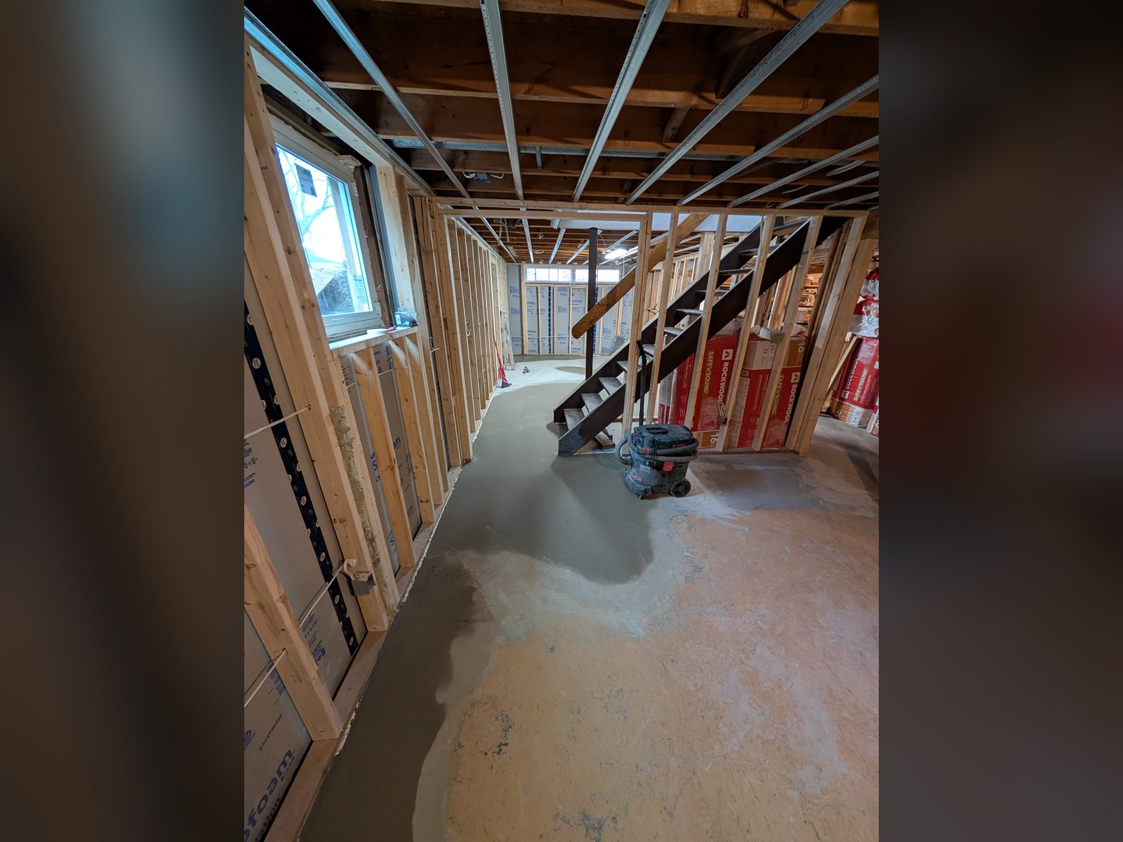 Basement Build, Flat & Quiet