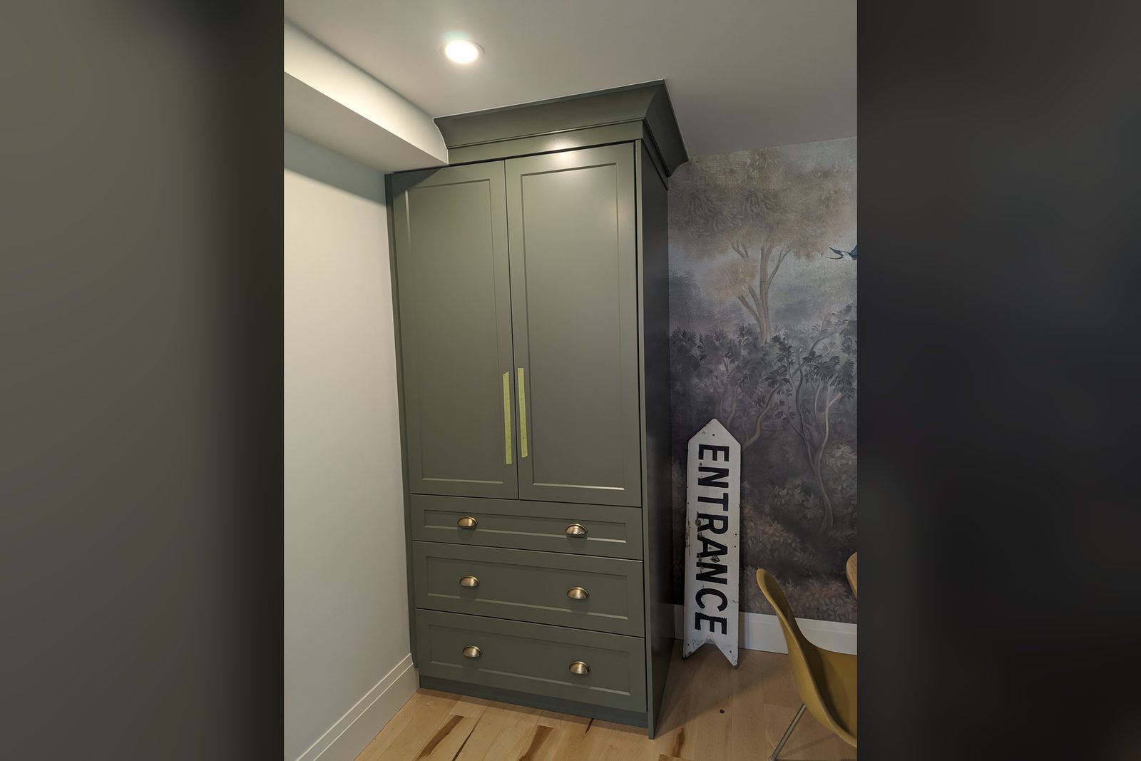 Kitchen, Pantry
